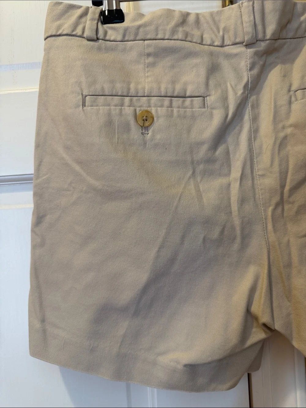 Banana Republic Beige Khaki Bermuda Shorts size 6